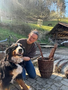 Esther Engler ist Sonderschullehrerin und seit kurzem Praktikantin am Kunzenhof in Freiburg Littenweiler