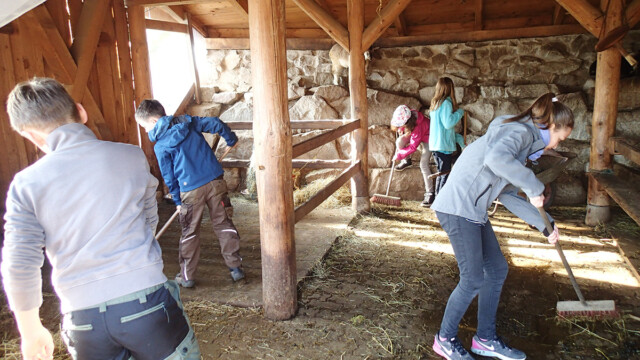 Die Tiere werden gut versorgt ... Die Tiere werden gut versorgt ...