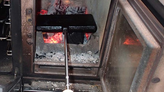 ... mit Waffeln aus dem Feuer ... mit Waffeln aus dem Feuer
