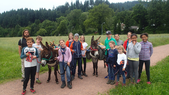 Am letzten Tag gab es eine Eselwanderung. Am letzten Tag gab es eine Eselwanderung.