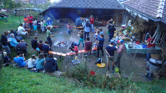 Höhepunkt der Mitmachtage: das Buffet am Feuer