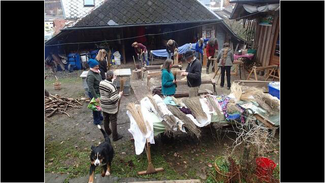 Das Brechfest der Flachsbäuerinnen und Bauern im November Flachs- und Brechfest am Kunzenho